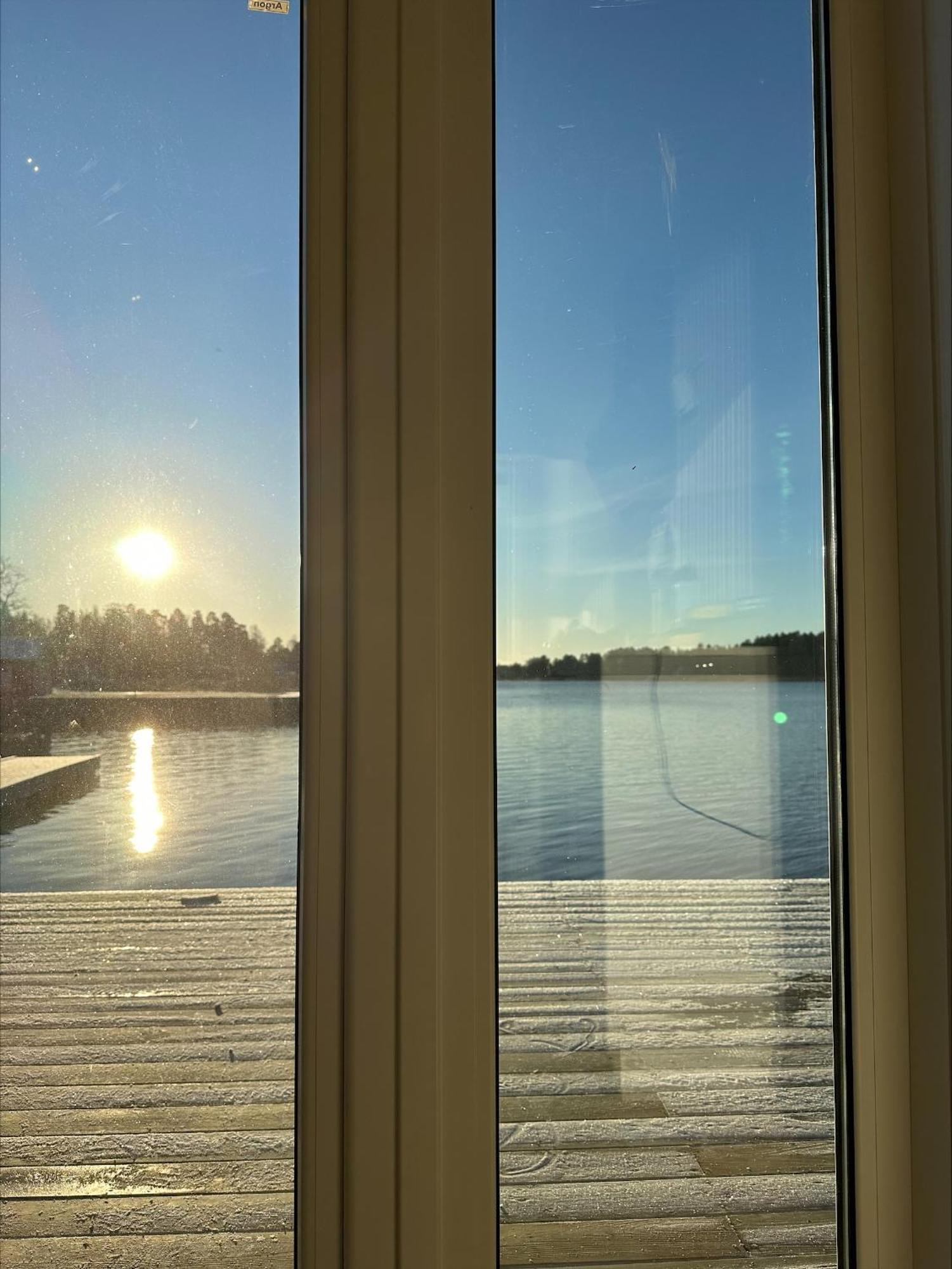 Kristinehamn Herrgardscamping & Stugor Bagian luar foto