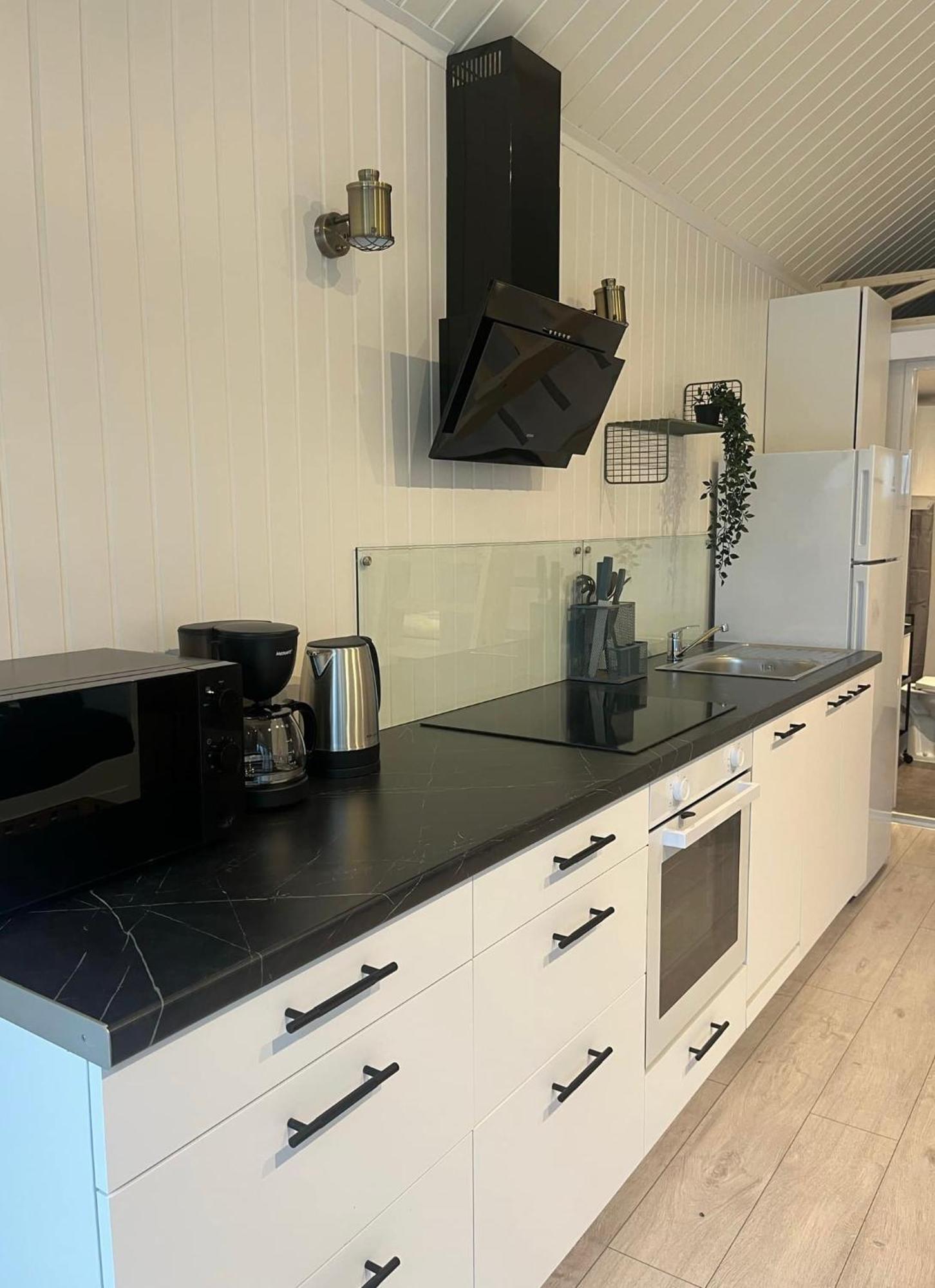 Kristinehamn Herrgardscamping & Stugor Bagian luar foto