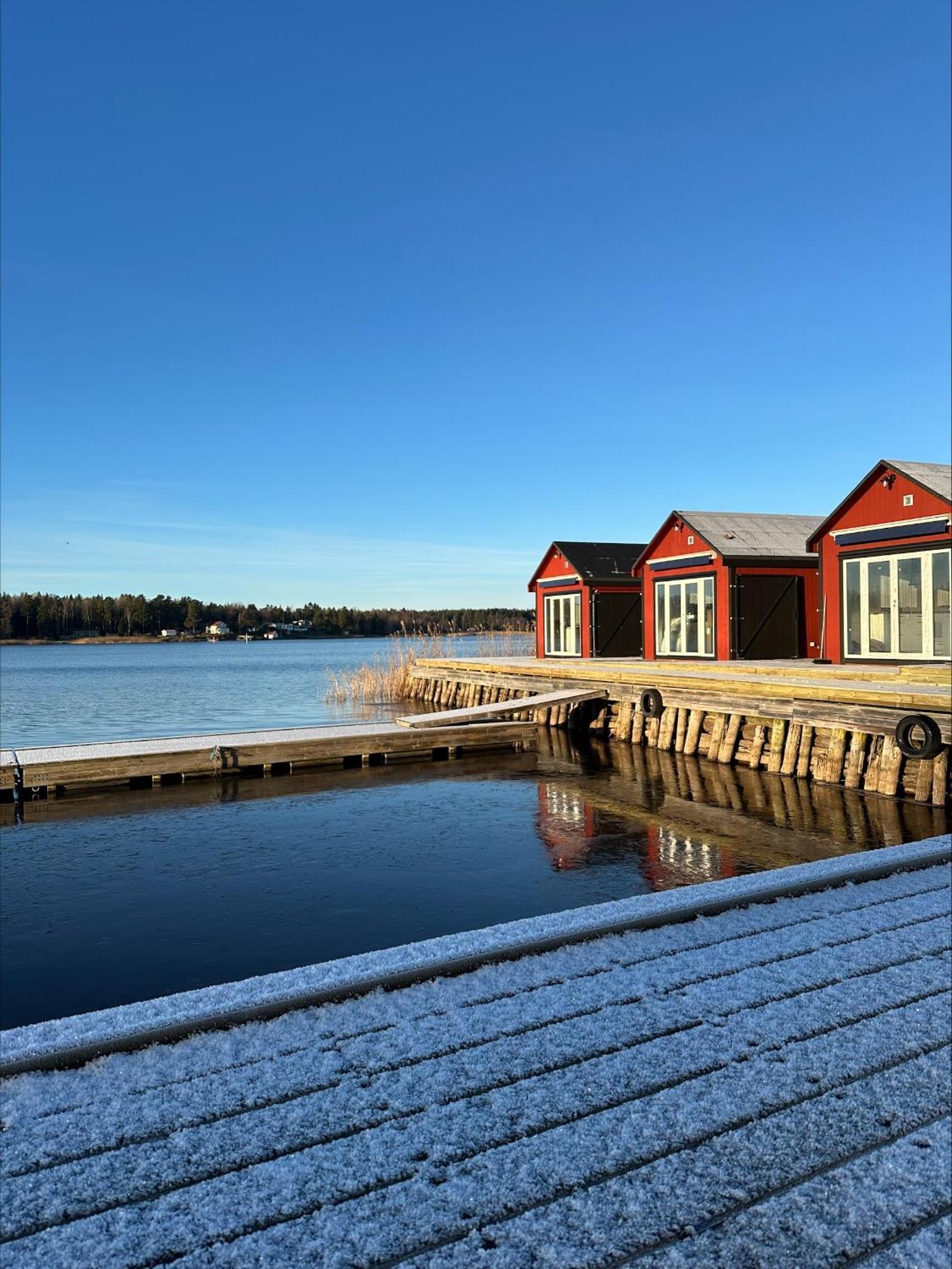 Kristinehamn Herrgardscamping & Stugor Bagian luar foto