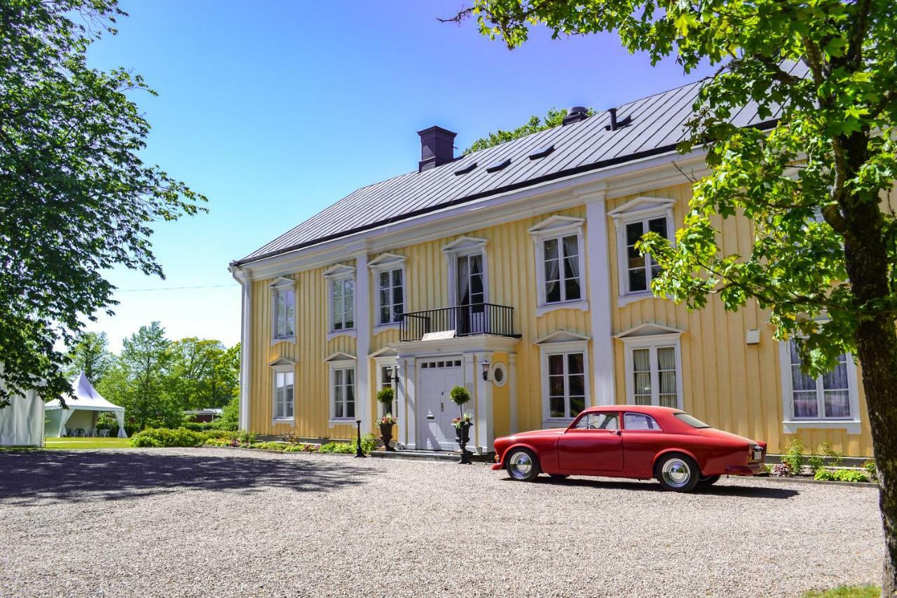 Kristinehamn Herrgardscamping & Stugor Bagian luar foto